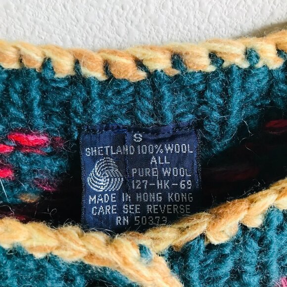 Handmade 100% Shetland Wool Forest Green Fairisle Cardigan Size S - Picture 4 of 7